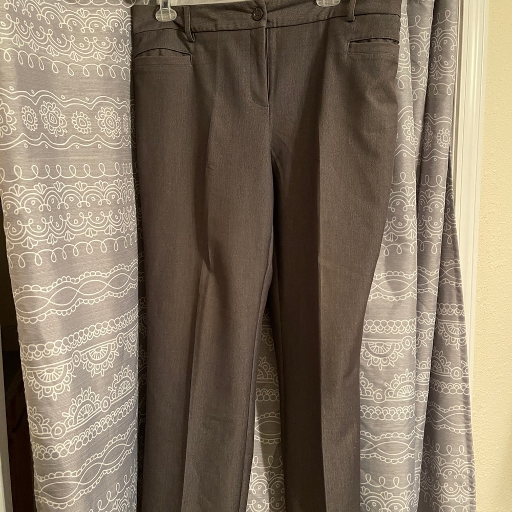 Women’s size 16W Trousers